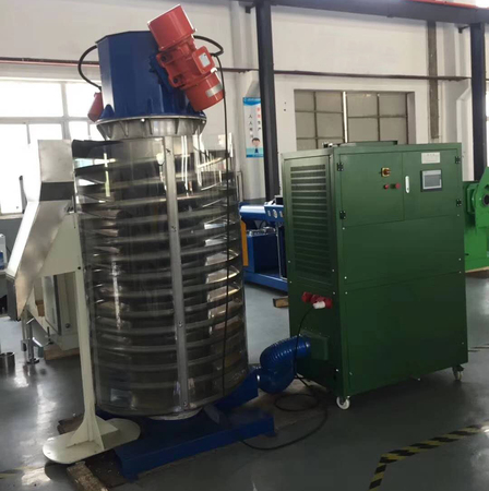 Vibration Cooling Conveyor